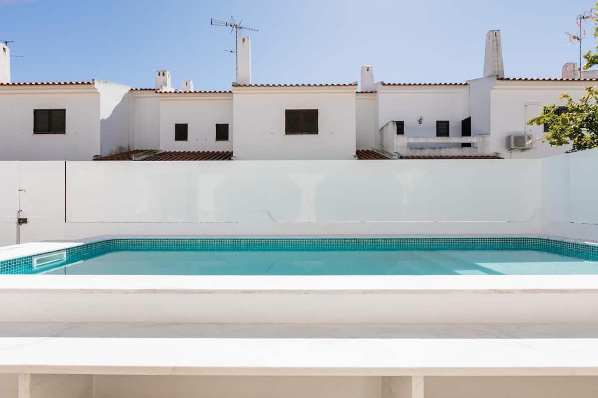 Beachfront Villa With Private Pool In Manta Rota 维拉诺瓦德卡塞拉 外观 照片