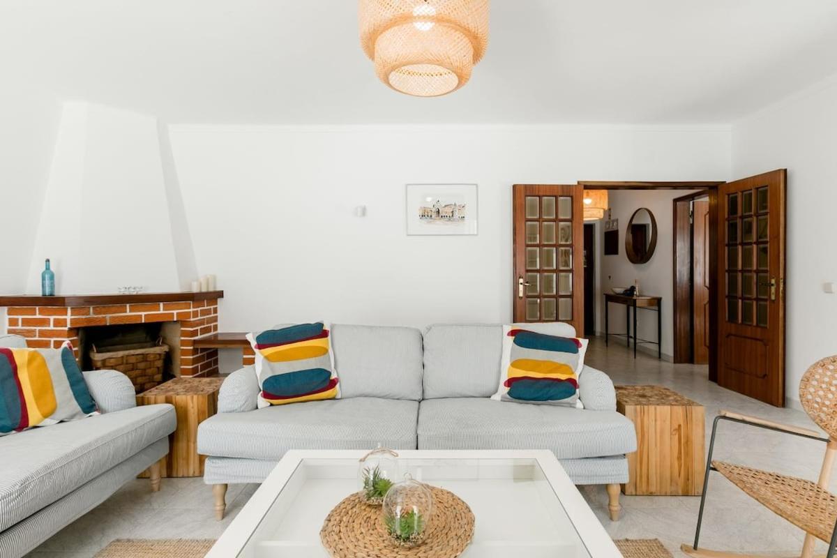 Beachfront Villa With Private Pool In Manta Rota 维拉诺瓦德卡塞拉 外观 照片